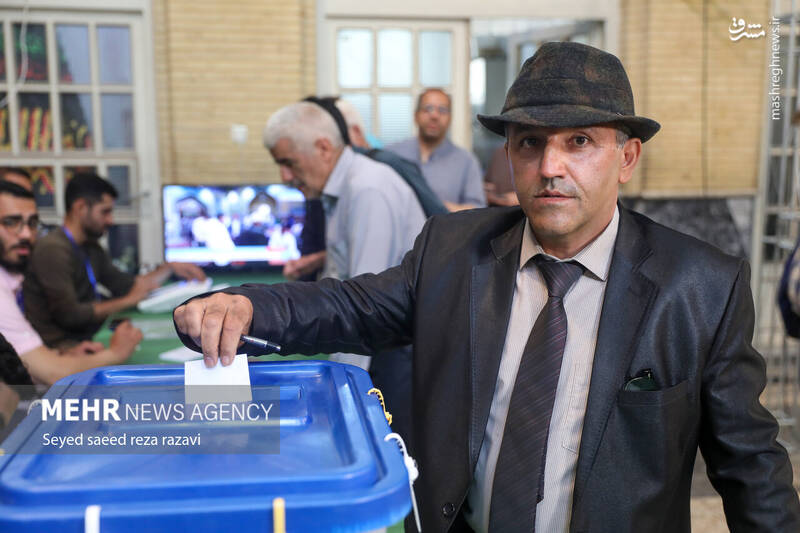 انتخابات  ریاست جمهوری در مسجد لرزاده