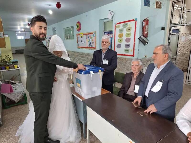 حضور عروس و دامادها پای صندوق های رای + عکس و فیلم 9