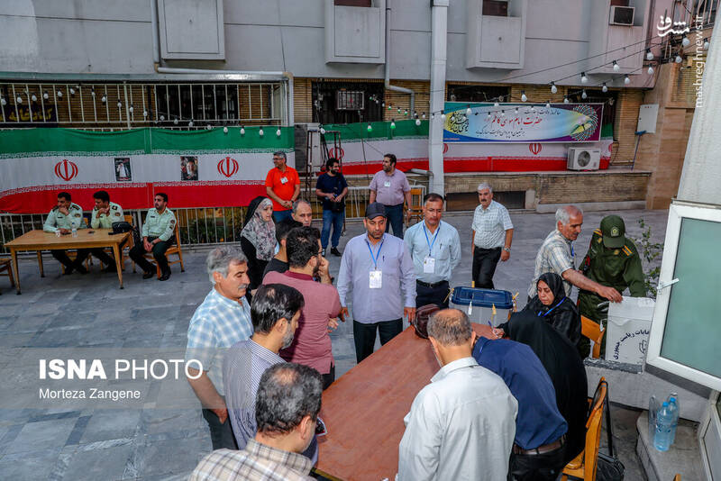 انتخابات چهاردهمین دوره ریاست جمهوری در تهران ـ مسجد الجواد (ع) میدان هفت تیر