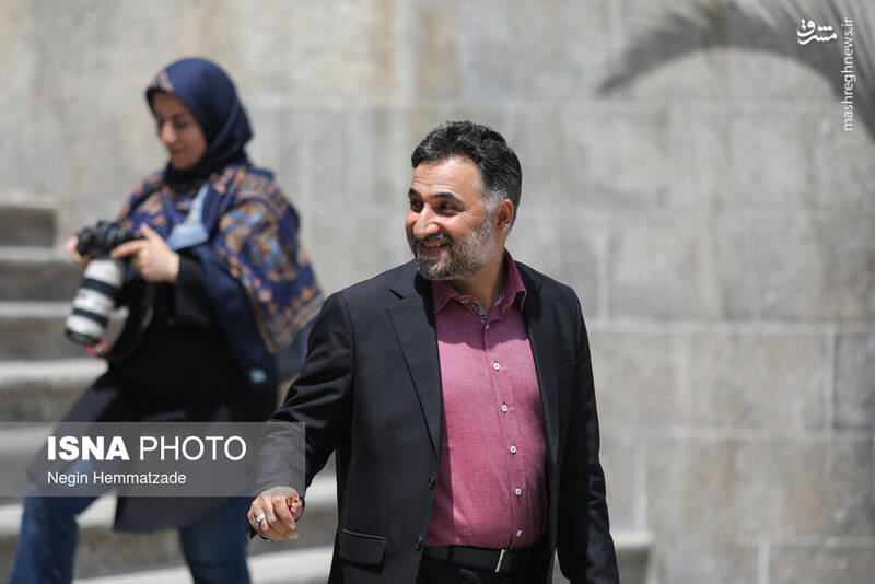 عکس/ حاشیه جلسه هیات دولت در ۱۳ تیر