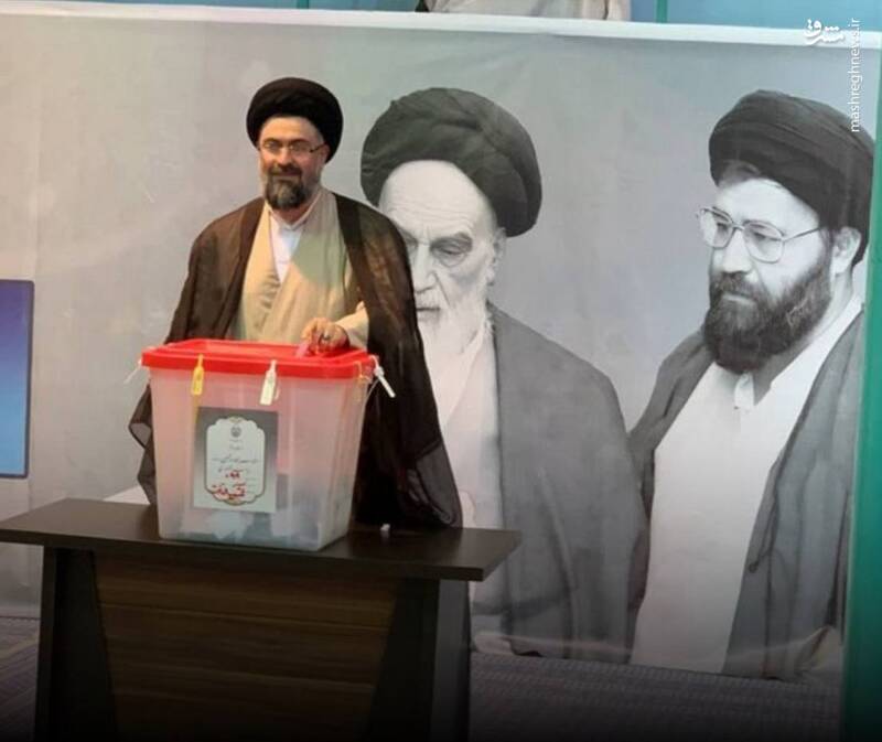 عکس / حضور چهرهها در پای صندوق رای 61