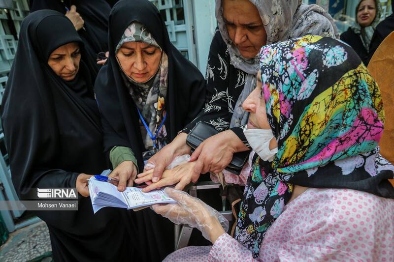 سبابههای سرخ برای مشق سرنوشت + عکس 2