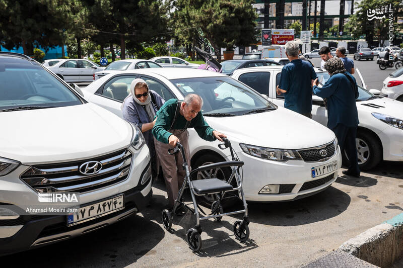 مرحله دوم انتخابات چهاردهمین دوره ریاست جمهوری- مسجد رسول مرحله دوم انتخابات چهاردهمین دوره ریاست جمهوری- مسجد رسول