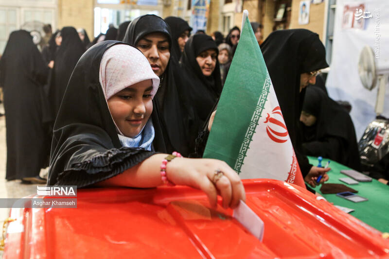 مرحله دوم انتخابات چهاردهمین دوره ریاست جمهوری- مسجد لرزاده مرحله دوم انتخابات چهاردهمین دوره ریاست جمهوری- مسجد لرزاده