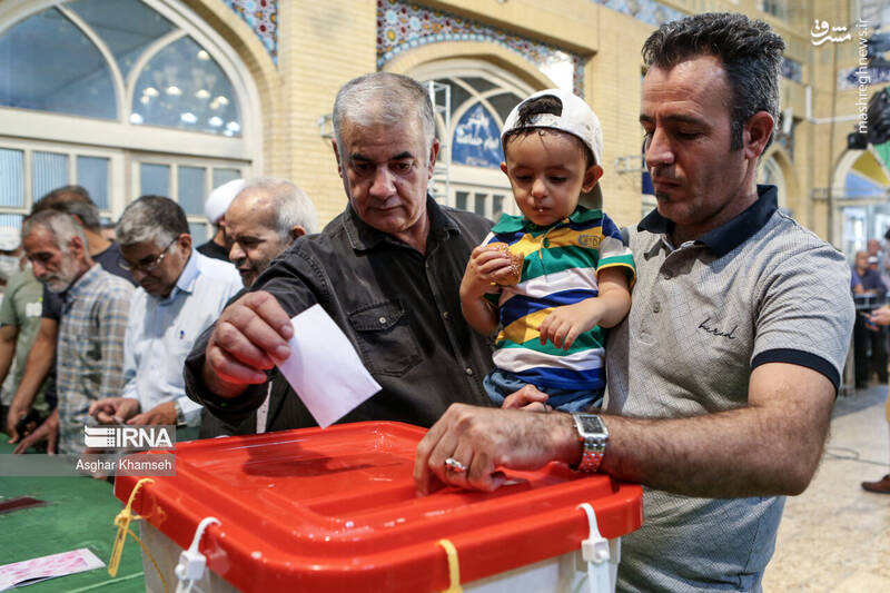 مرحله دوم انتخابات چهاردهمین دوره ریاست جمهوری- مسجد لرزاده مرحله دوم انتخابات چهاردهمین دوره ریاست جمهوری- مسجد لرزاده