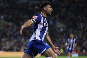 4 روز سخت برای طارمی؛ بازی با چلسی و تقابل با بنزما