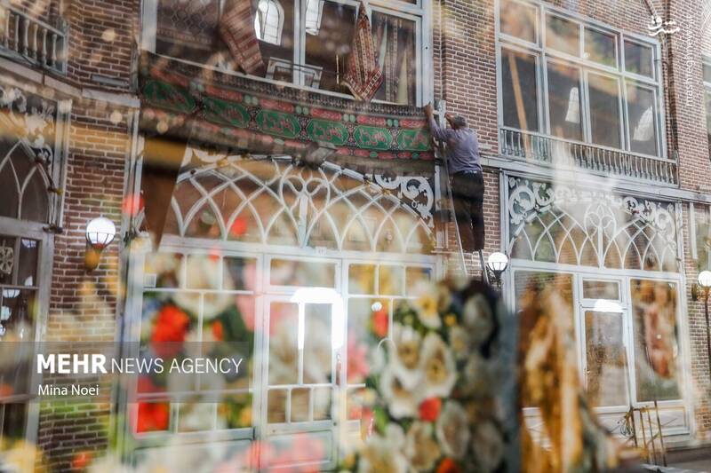 عکس/ سیاه پوش شدن بازار تاریخی تبریز