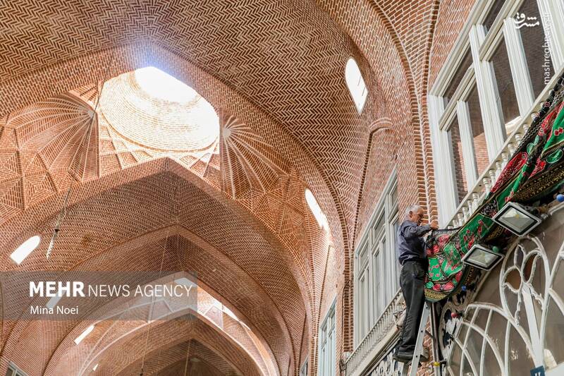 عکس/ سیاه پوش شدن بازار تاریخی تبریز