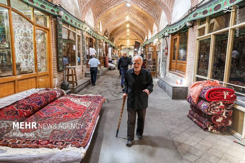 عکس/ سیاه پوش شدن بازار تاریخی تبریز