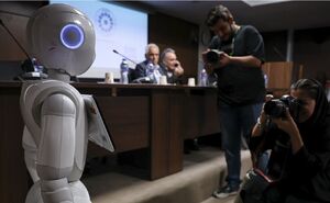 عکس/ ربات "پپر" ایرانی در رقابت‌های جهانی رباتیک