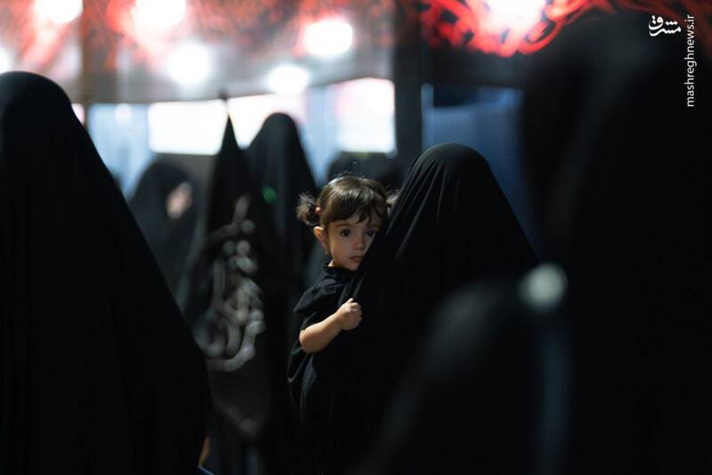 عکس/ شب سوم ماه عاشقی در هیئت آیین حسینی