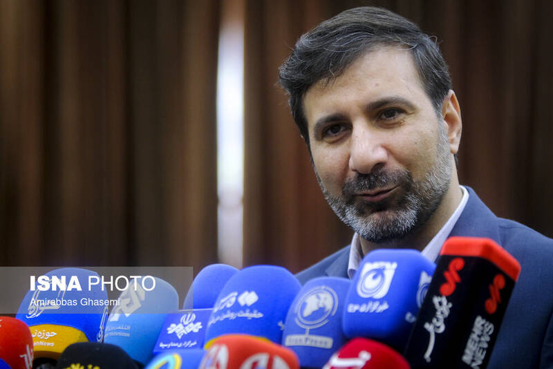 اینجا «جمهوری اسلامی» ایران، تکتک آراء مردم مهم است