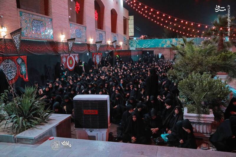 عکس/ چهارمین شب از ماه محرم در هیئت روضهالعباس(ع)