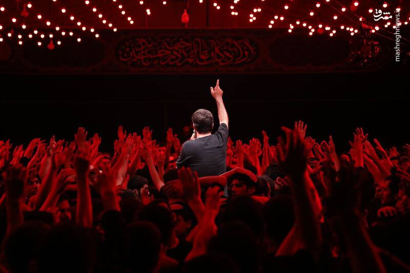 عکس/ شب چهارم ماه محرم در هیئت ثارالله زنجان