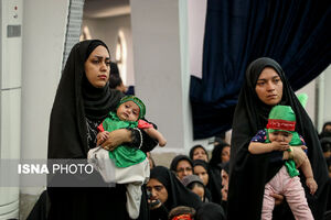 عکس/ مراسم شیرخوارگان حسینی در بیرجند