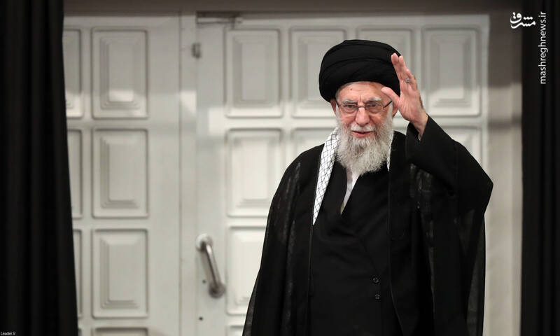 مراسم عزاداری شب تاسوعای حسینی با حضور رهبر انقلاب +عکس و فیلم