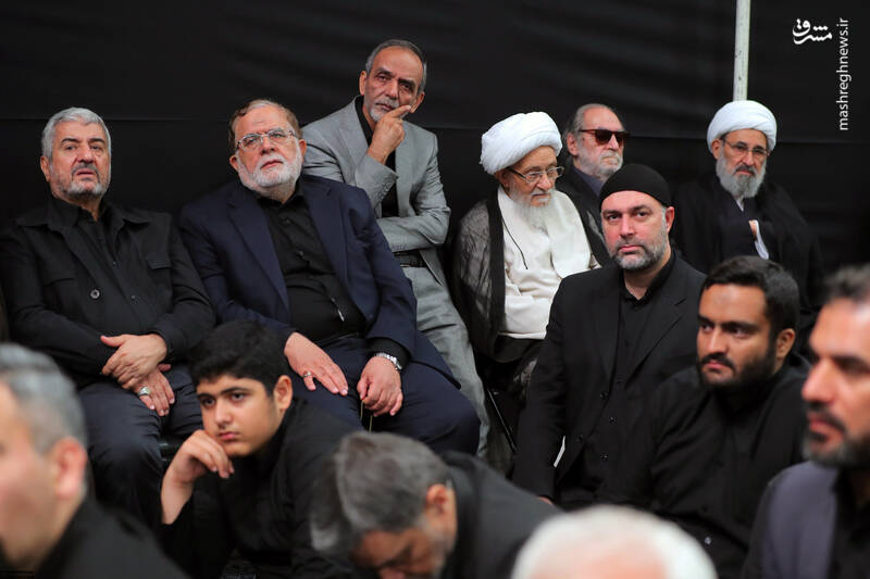 مراسم عزاداری شب تاسوعای حسینی با حضور رهبر انقلاب +عکس و فیلم