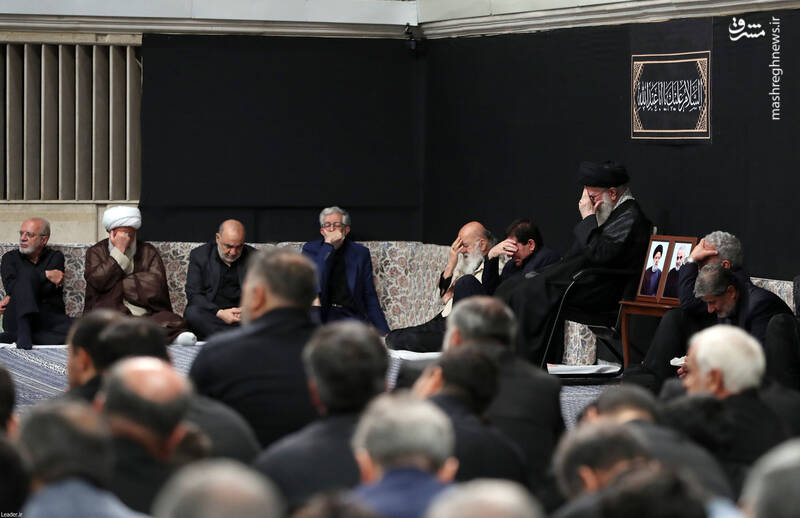 مراسم عزاداری شب تاسوعای حسینی با حضور رهبر انقلاب +عکس و فیلم