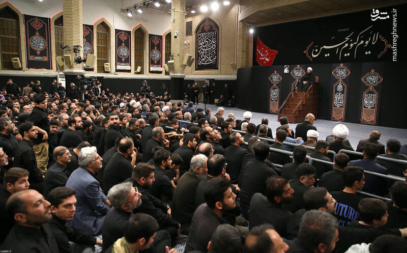 مراسم عزاداری شب تاسوعای حسینی با حضور رهبر انقلاب +عکس و فیلم