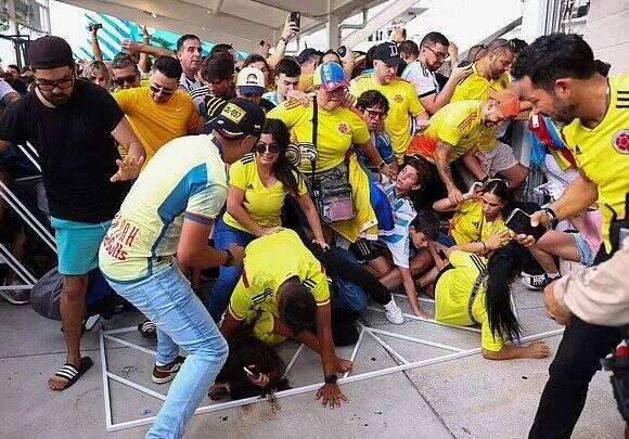 فینال کوپا آمریکا تحتالشعاع ترور نافرجام ترامپ/ ۱۲ نفر بازداشت شدند!