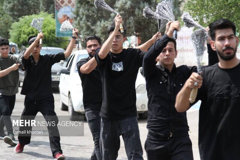 عزاداری روز عاشورا سیرجان دهکده گیلم دارستان