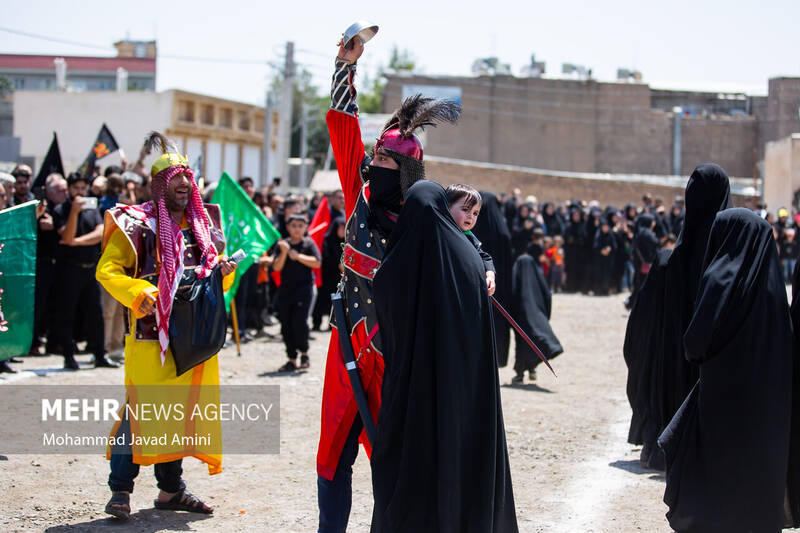 مراسم خیمه سوزان ظهر عاشورا - قزوین