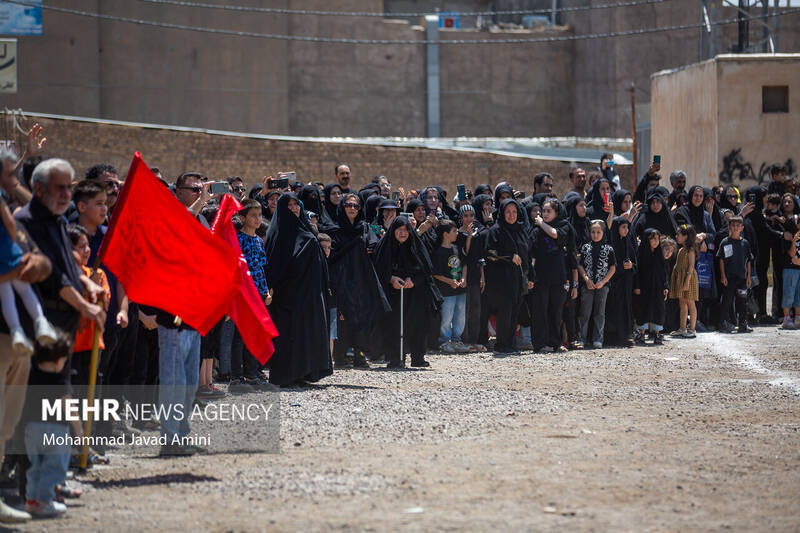 مراسم خیمه سوزان ظهر عاشورا - قزوین