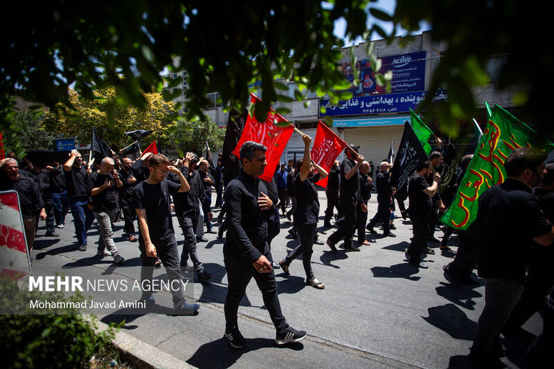 مراسم خیمه سوزان ظهر عاشورا - قزوین