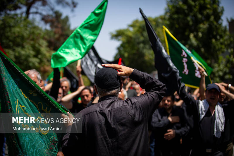 مراسم خیمه سوزان ظهر عاشورا - قزوین