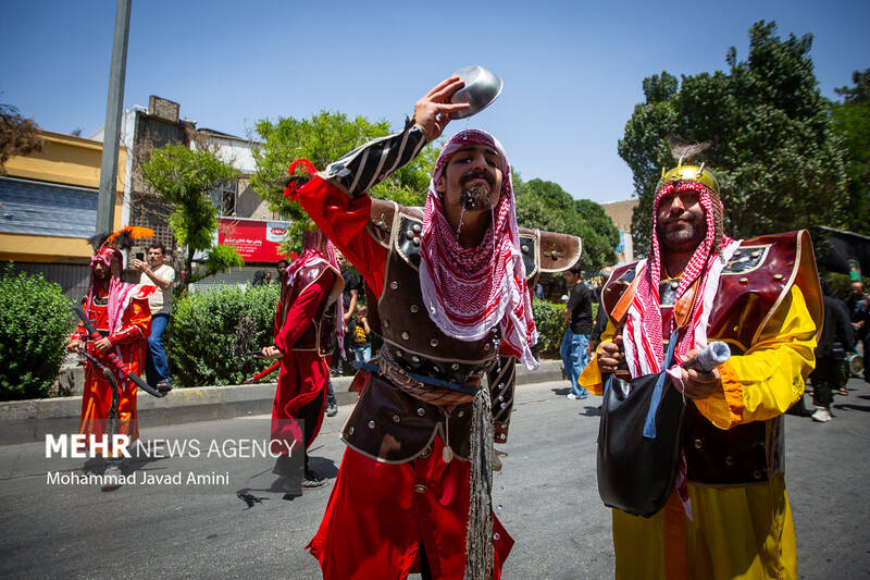 مراسم خیمه سوزان ظهر عاشورا - قزوین