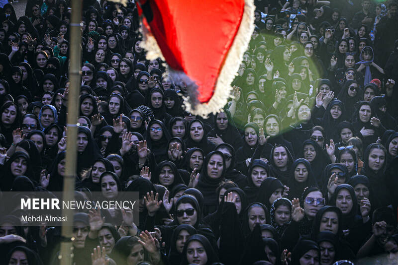 دسته عزاداری عصر عاشورا در زنجان
