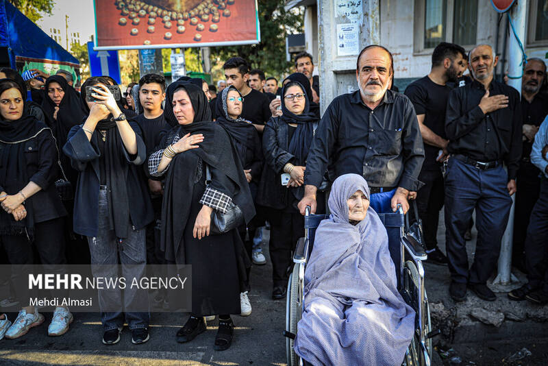 دسته عزاداری عصر عاشورا در زنجان