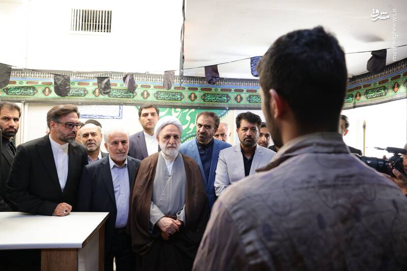 بازدید رئیس قوه قضاییه از زندان مرکزی شهرکرد/ تاکید قاضیالقضات بر بهرهمندی زندانیان واجد شرایط از ارفاقات قانونی + عکس و فیلم