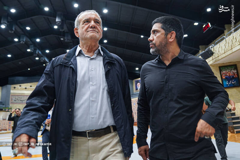 عکس/ حضور رئیس جمهور منتخب در کمپ تیمهای ملی کشتی