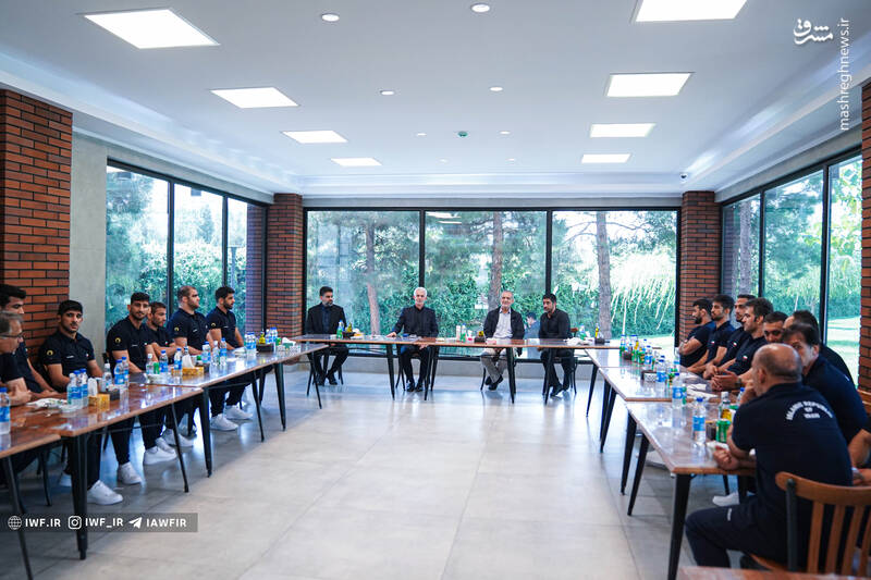 عکس/ حضور رئیس جمهور منتخب در کمپ تیمهای ملی کشتی