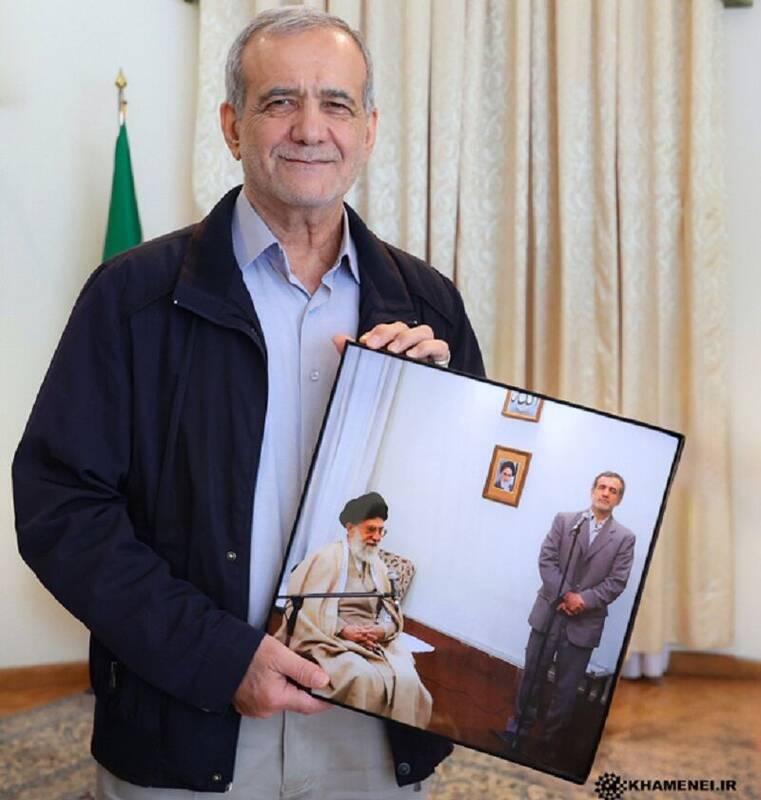 پزشکیان : سیاستهای کلی رهبر انقلاب چراغ راهنمای مسیر است