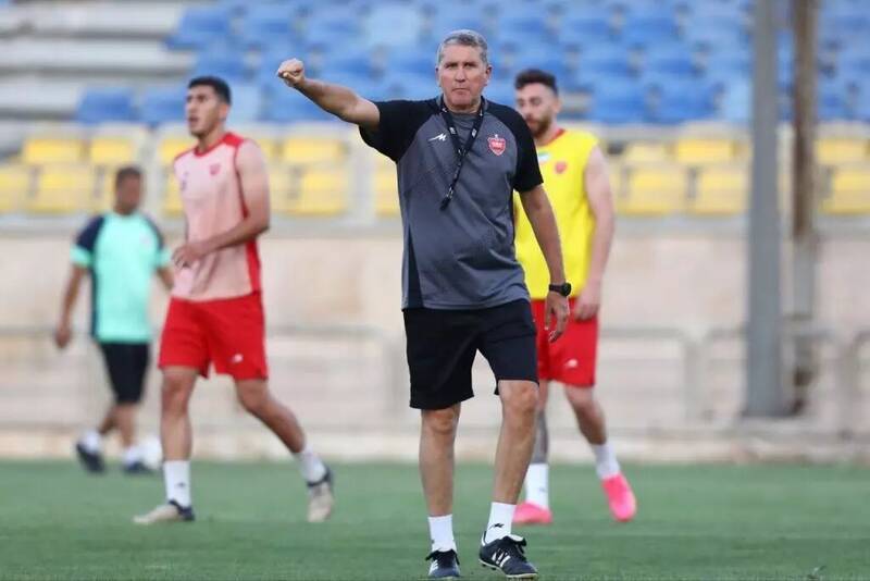 بازی در اراک توهین به هوادار پرسپولیس است/ چرا هوادار باید ۲۸۰ کیلومتر برود تا پرسپولیس را ببیند؟/  رفتههای پرسپولیس خیلی زود پشیمان میشوند