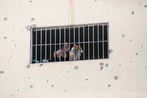 زندگی آوارگان غزه در یک زندان