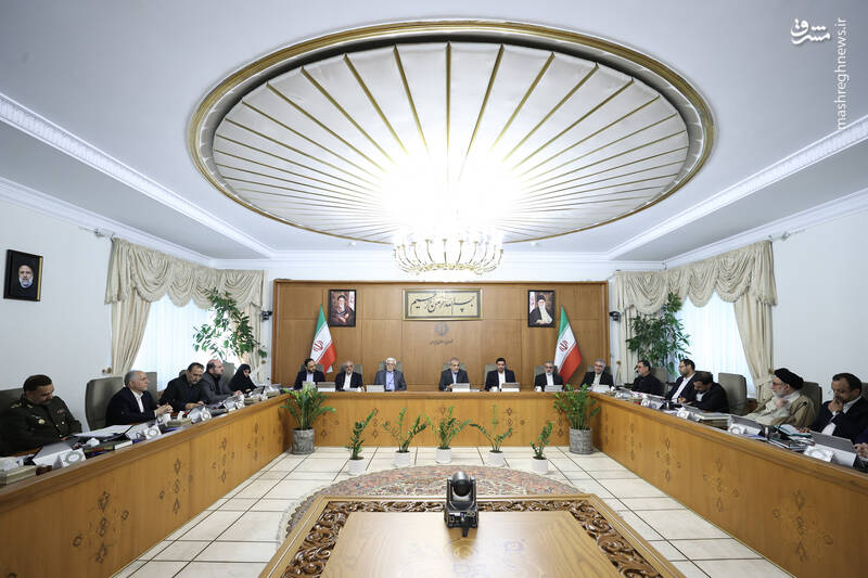 مشرق نیوز - عکس/ جلسه هیات دولت با حضور پزشکیان