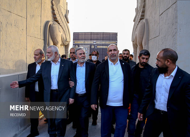 بازدید «اسماعیل هنیه» و «زیاد النخالة» از سرزمین تمدنها در برج میلاد