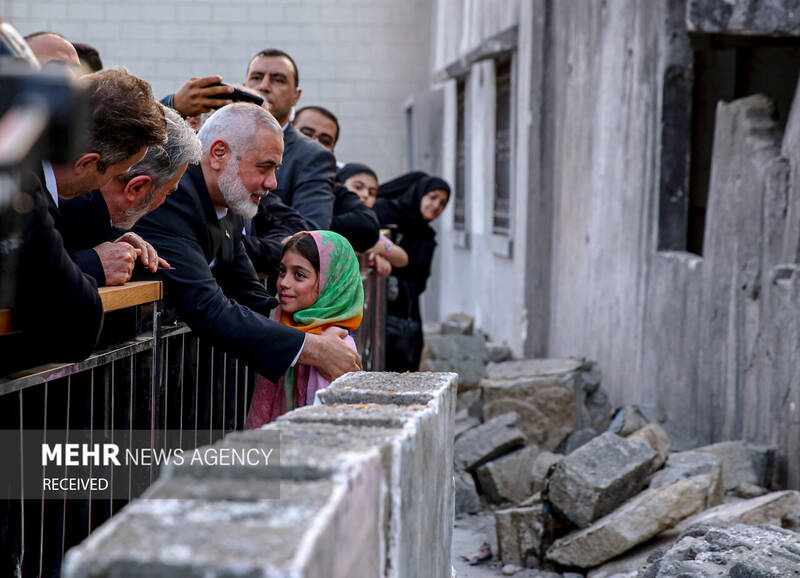 بازدید «اسماعیل هنیه» و «زیاد النخالة» از سرزمین تمدنها در برج میلاد