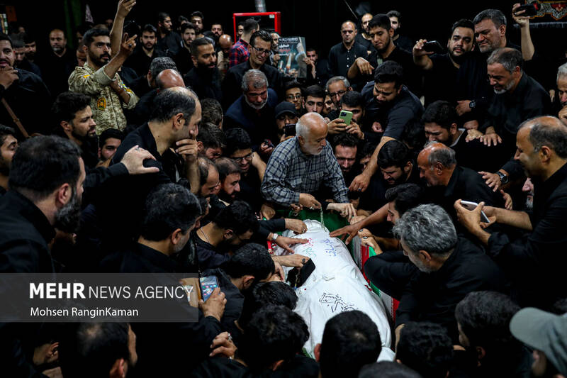 عکس/ مراسم وداع با پیکر مطهر شهیدالقدس میلاد بیدی