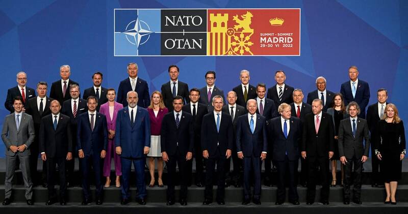 استراتژی جدید ناتو علیه روسیه/ تداوم روسیهستیزی افراطی به قیمت تلفات و ویرانی بیشتر