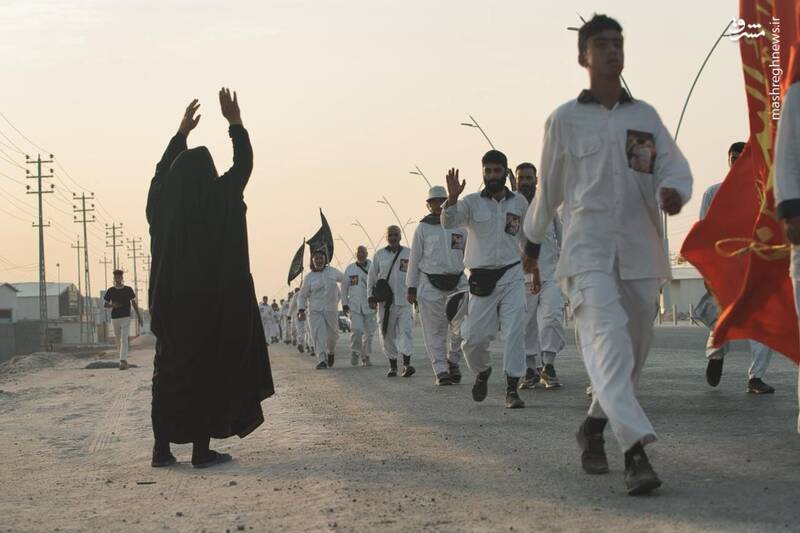 عکس/ پای پیاده از حرم تا به حرم