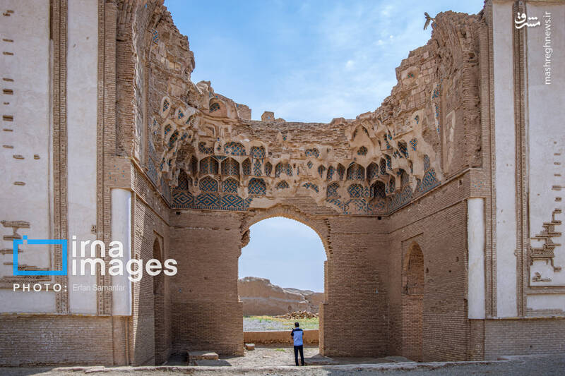  مسجد ملک زوزن خراسان است که در شهرستان خواف و در قرن هفتم هجری قمری به سبک اسلامی ساخته شده است