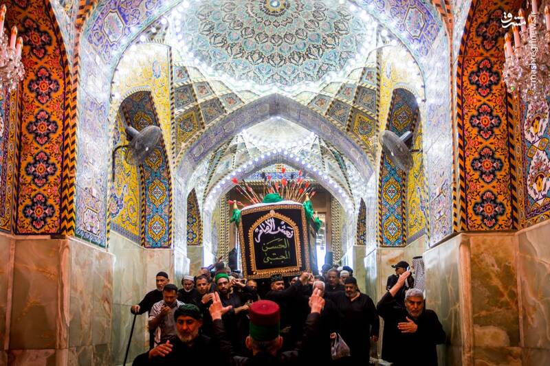 عکس/ تشییع نمادین پیکر امام حسن(ع) در کربلا