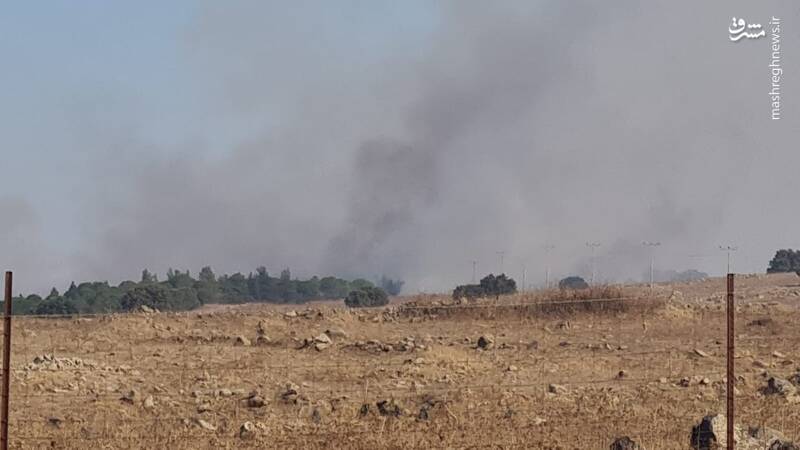 شلیک دهها فروند موشک به سمت جولان اشغالی سوریه/ مقر لشکر اسرائیل هدف قرار گرفت +فیلم و عکس