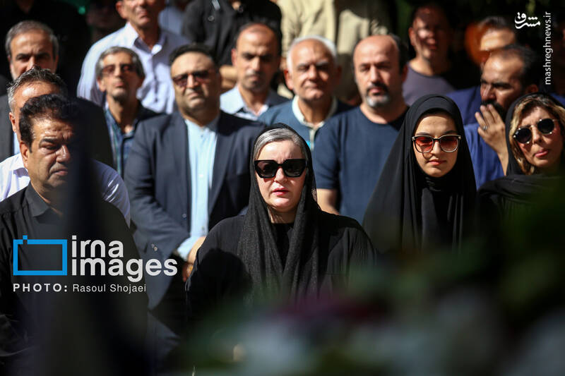عکس / تشییع پیکر «هوشنگ حریرچیان» 5