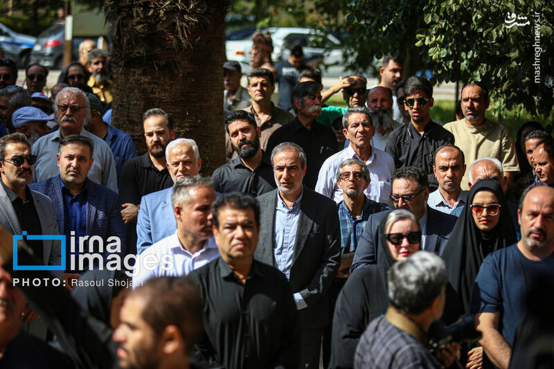 عکس / تشییع پیکر «هوشنگ حریرچیان» 16