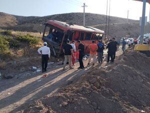 واژگونی اتوبوس زائران اربعین 15 زخمی بر جای گذاشت